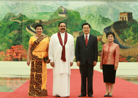 mahinda-rajapakse-1 Kurta with Sarong and Accent Shawl
